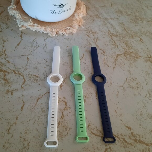AirTag Case Silicone Watch Bands 3 Pack- NWT! - Picture 13 of 14